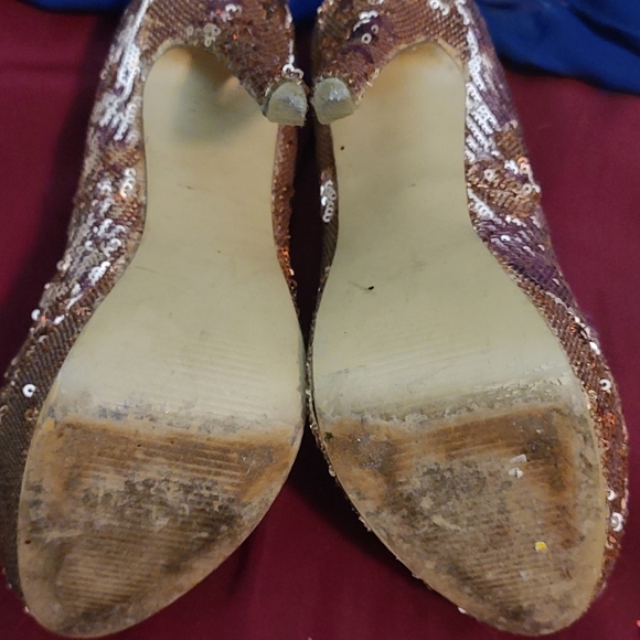 Steve Madden High Heels glitter and Golden chrome color size 6.5 used. - Picture 10 of 16